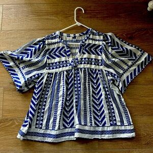 Old Navy Textured V-Neck Top